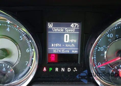 2014 Chrysler Town & Country Touring z USA, uszkodzony, nr VIN 2C4RC1BG4ER228627